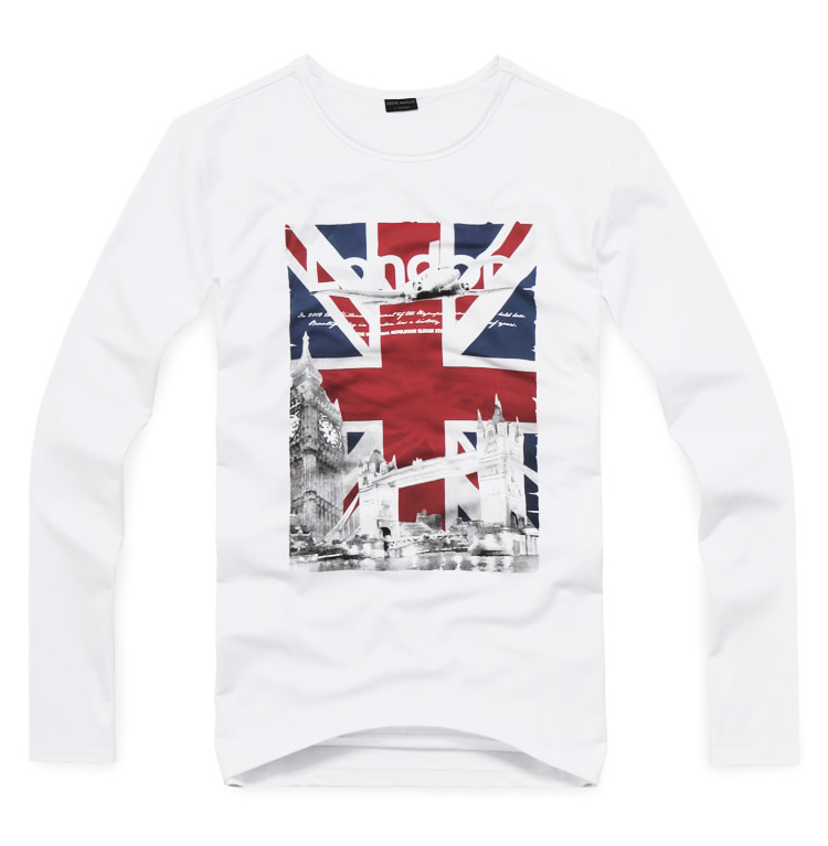 長(zhǎng)袖圓領(lǐng)T恤衫