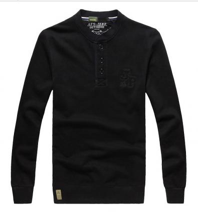 經(jīng)典黑色短領(lǐng)開扣時(shí)尚衛(wèi)衣