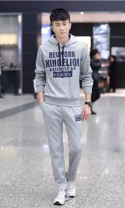 時尚套頭連帽衛(wèi)衣，個性印花款